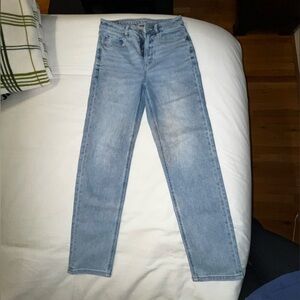 American Eagle mom jeans